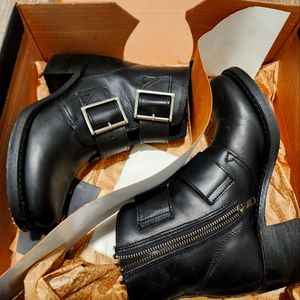 Frye Double Buckle Boots, size 8M